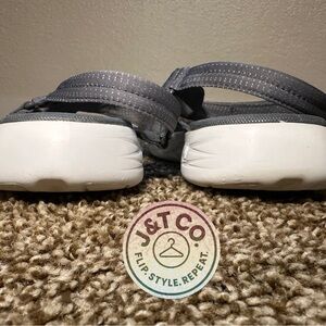 Women’s Skechers Gray and White Sandals